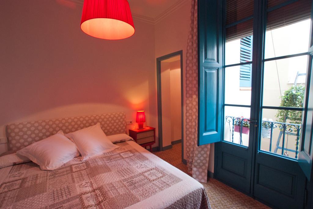 Hotel Hostal Chic Sant Feliu de Guixols Δωμάτιο φωτογραφία