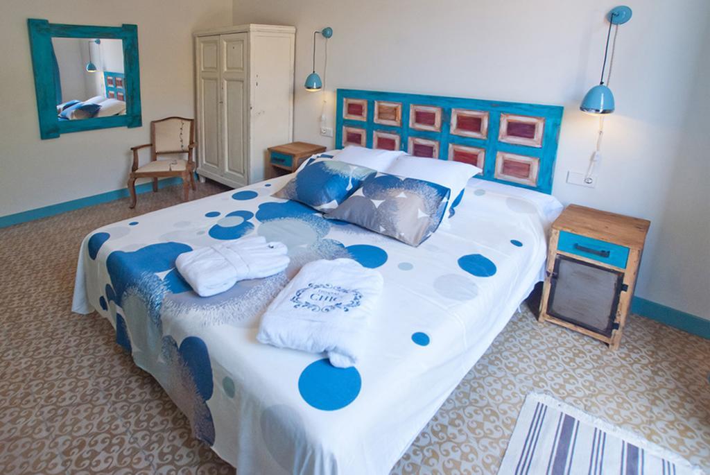 Hotel Hostal Chic Sant Feliu de Guixols Δωμάτιο φωτογραφία