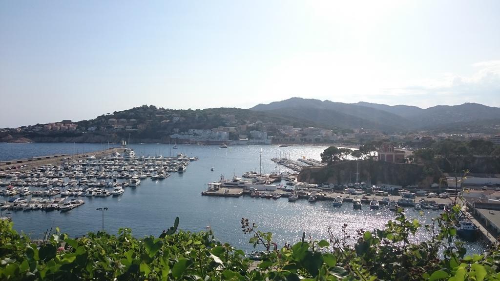 Hotel Hostal Chic Sant Feliu de Guixols Εξωτερικό φωτογραφία