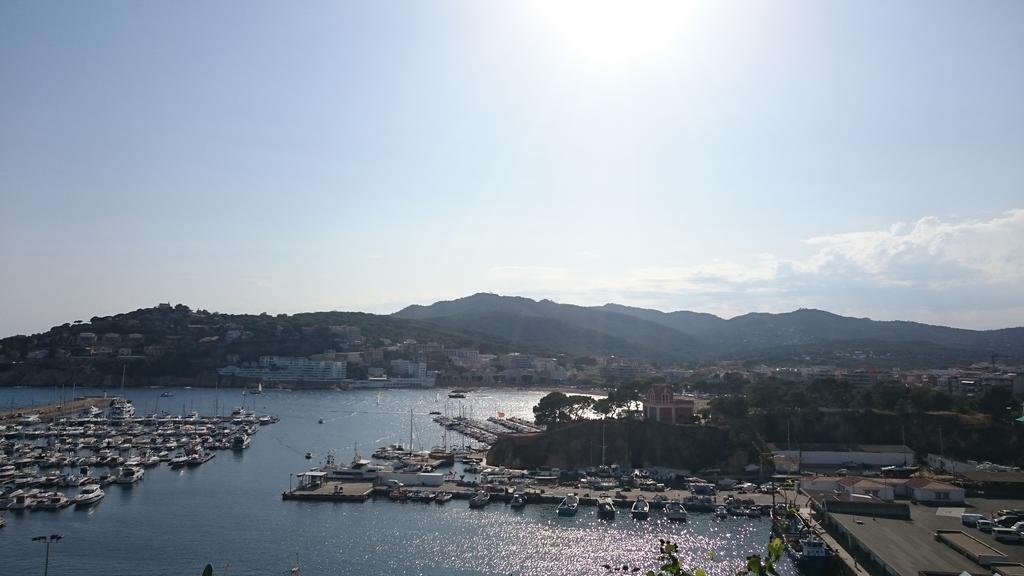 Hotel Hostal Chic Sant Feliu de Guixols Εξωτερικό φωτογραφία