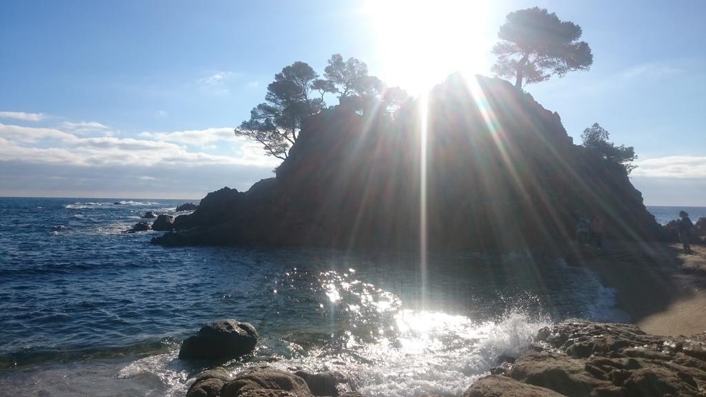 Hotel Hostal Chic Sant Feliu de Guixols Εξωτερικό φωτογραφία